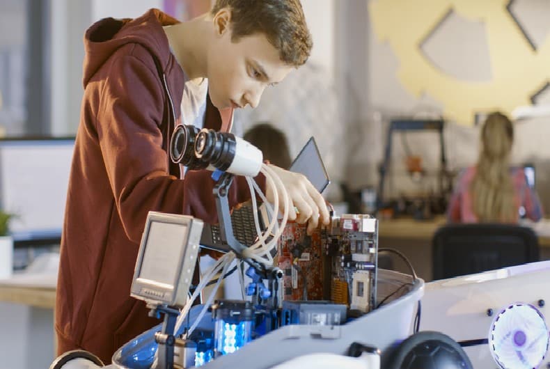 Worldskills Lyon 2024 : mobiliser la jeunesse et ses compétences