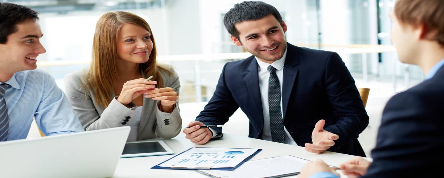 Devenir consultant : comment se préparer et minimiser les risques ?