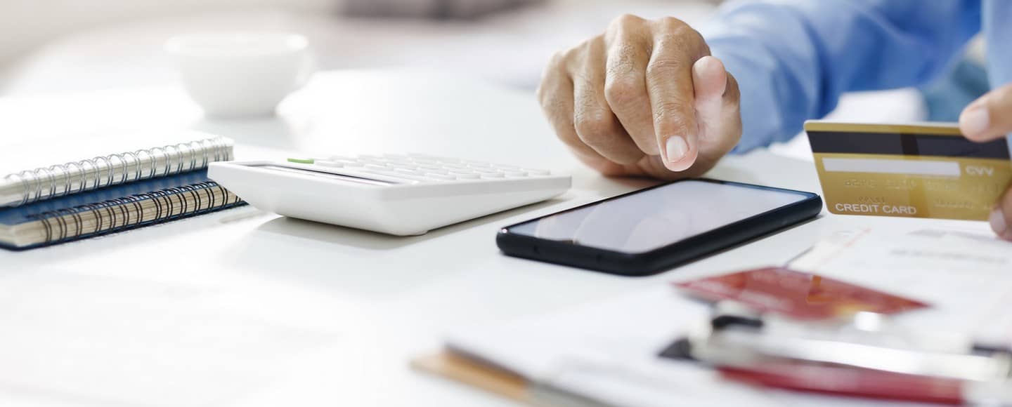 Optimiser la gestion des dépenses professionnelles à l’aide de cartes prépayées