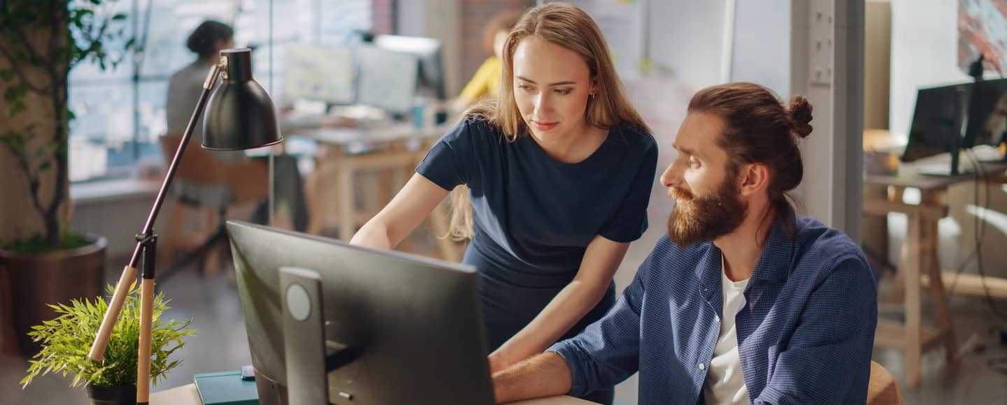 Se reconvertir dans les métiers de l’informatique : pourquoi et comment