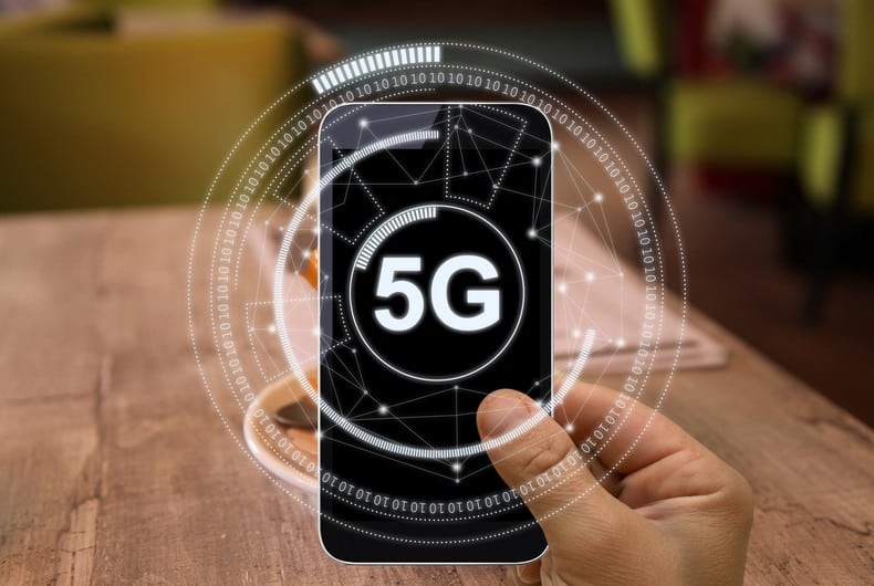 Le gouvernement lance une stratégie nationale de relance pour la 5G