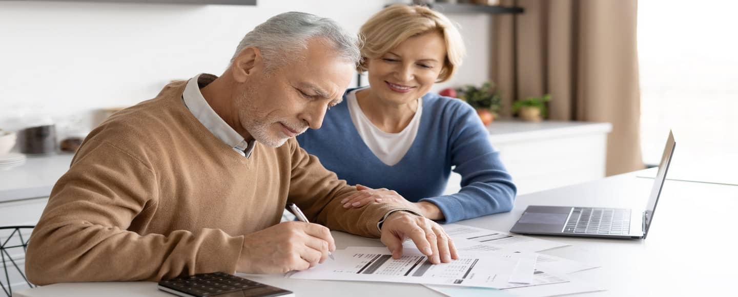 Stratégies financières pour les séniors : des alternatives à l’accès au crédit